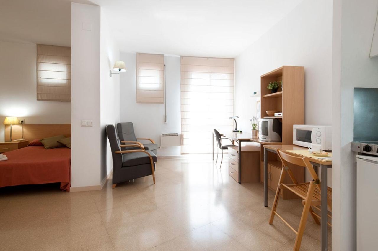 Residencia Universitaria Resa Francesc Giralt I Serra Терраса Экстерьер фото